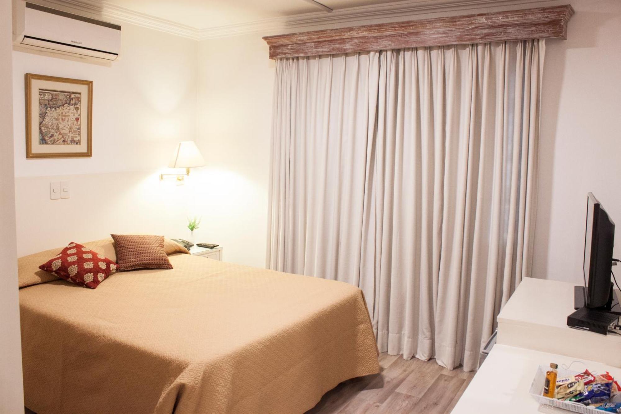 Hotel Cecilia Ασουνσιόν Δωμάτιο φωτογραφία