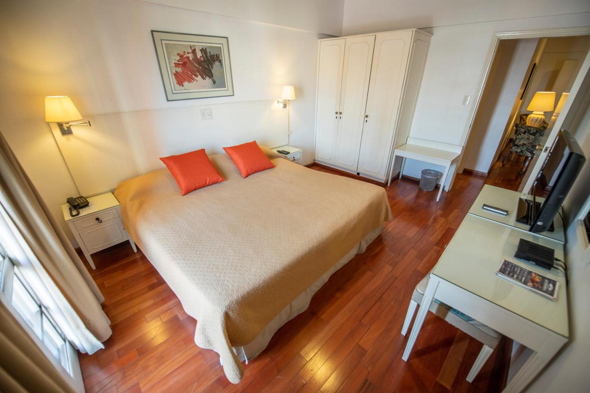 Hotel Cecilia Ασουνσιόν Δωμάτιο φωτογραφία